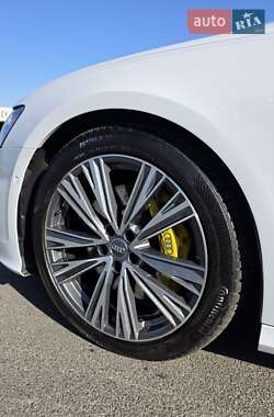 Седан Audi A6 2018 в Киеве