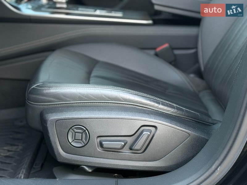 Седан Audi A6 2018 в Киеве