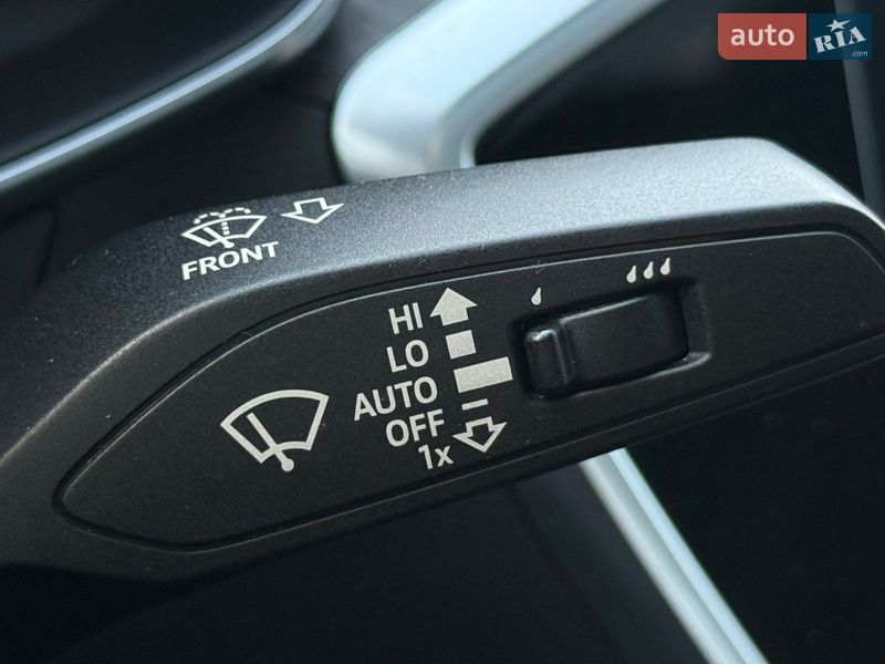 Седан Audi A6 2018 в Киеве