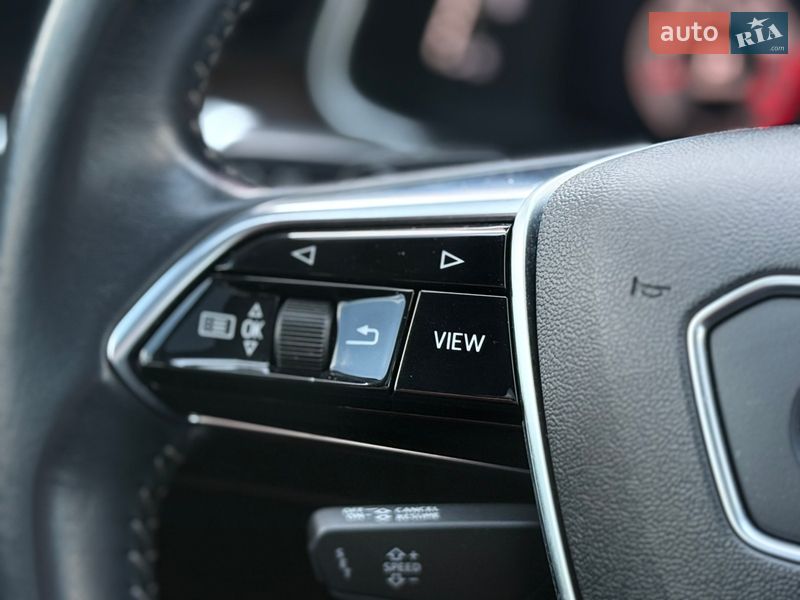 Седан Audi A6 2018 в Киеве