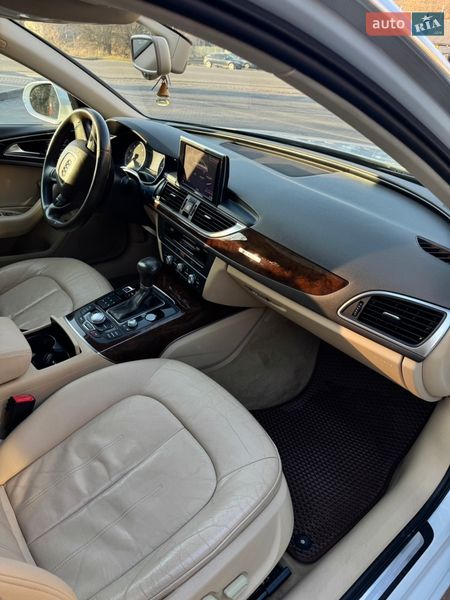Седан Audi A6 2012 в Смеле