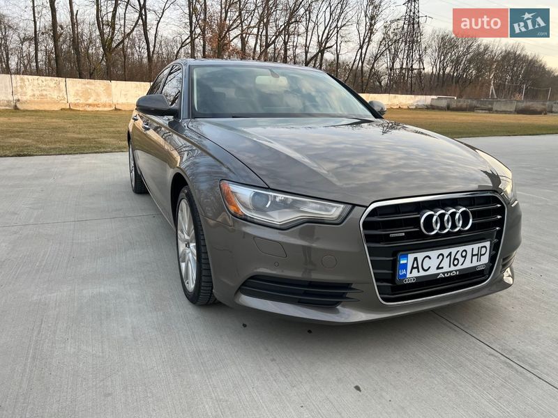 Седан Audi A6 2014 в Луцке