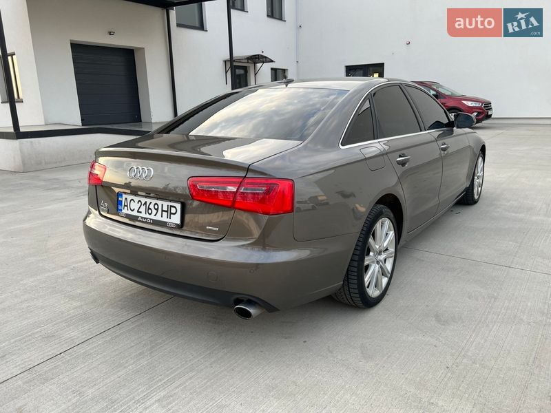 Седан Audi A6 2014 в Луцке