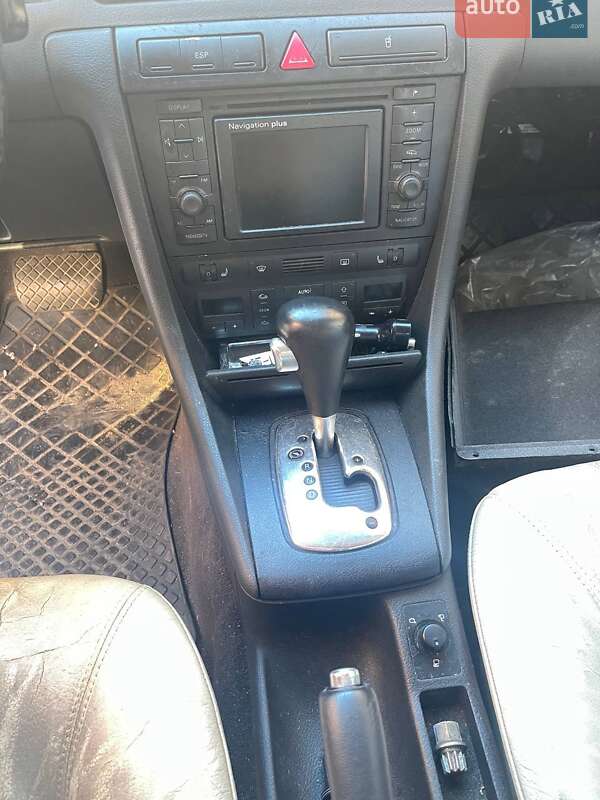 Универсал Audi A6 2003 в Львове