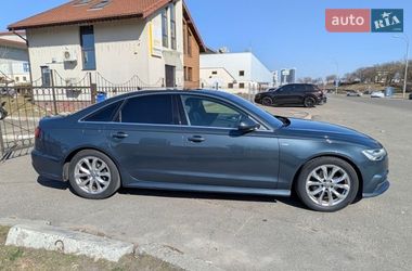Седан Audi A6 2015 в Киеве