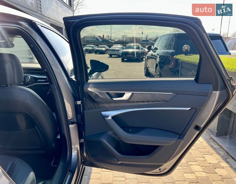 Седан Audi A6 2020 в Киеве