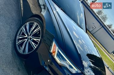 Седан Audi A6 2020 в Ровно