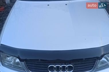 Седан Audi A6 1996 в Львові