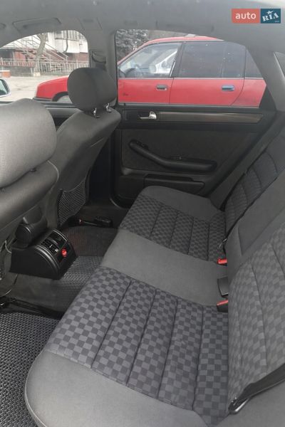 Седан Audi A6 2001 в Запорожье