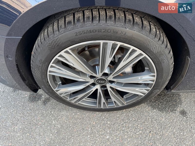 Седан Audi A6 2023 в Києві