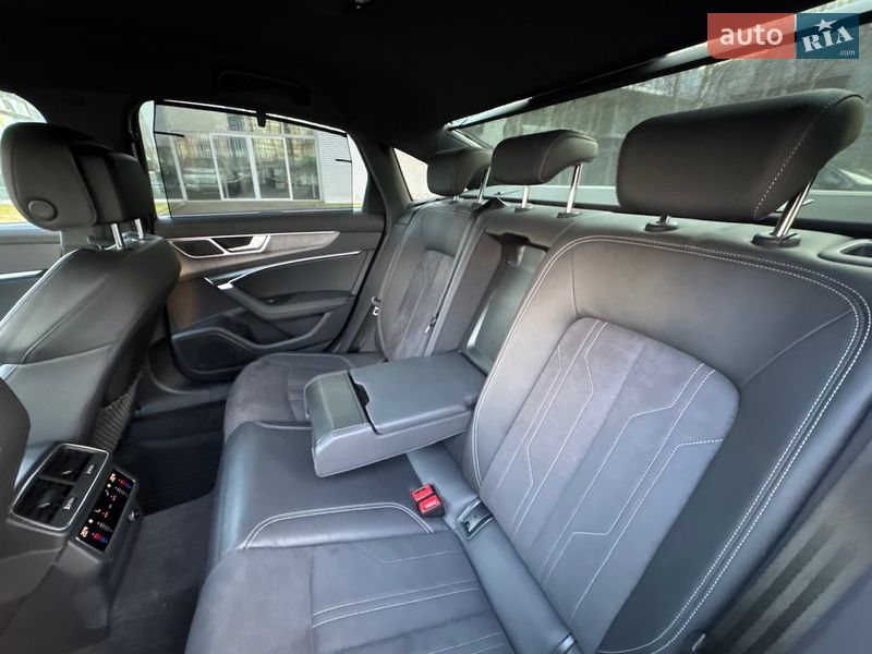 Седан Audi A6 2023 в Києві
