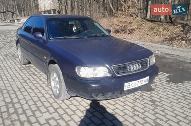 Седан Audi A6 1995 в Кременце