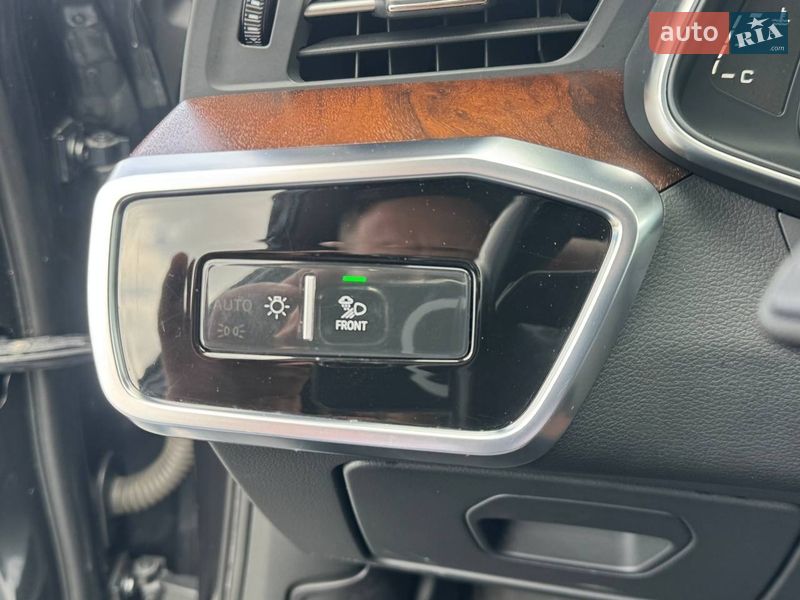 Седан Audi A6 2019 в Львове