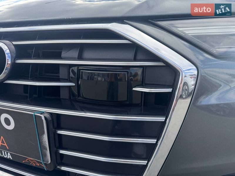 Седан Audi A6 2019 в Львове