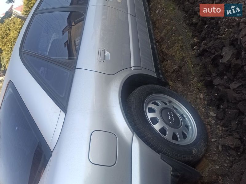 Седан Audi A6 1996 в Львові