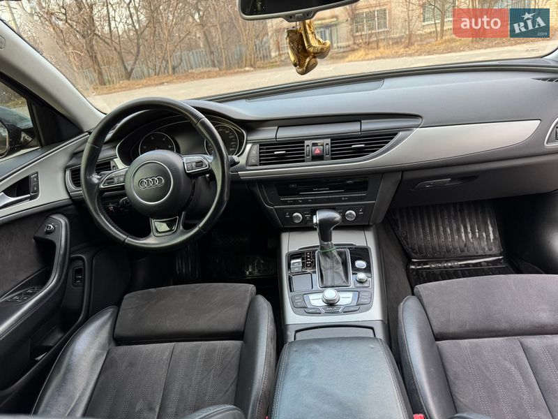 Седан Audi A6 2014 в Киеве