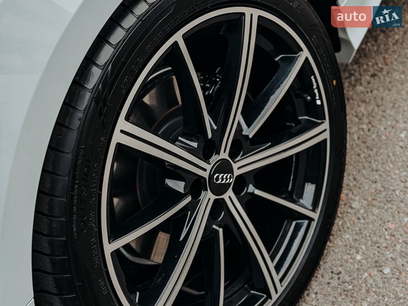 Седан Audi A6 2018 в Одессе