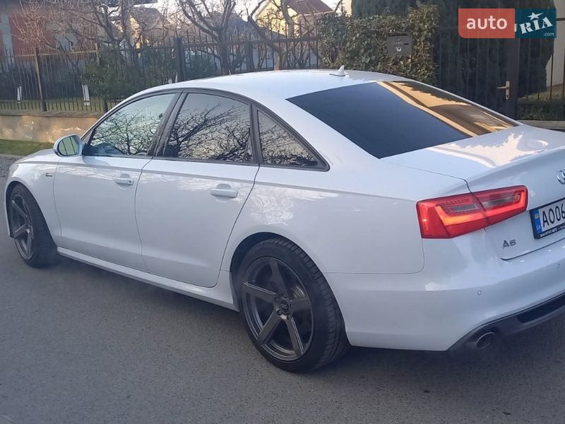Седан Audi A6 2014 в Ужгороде