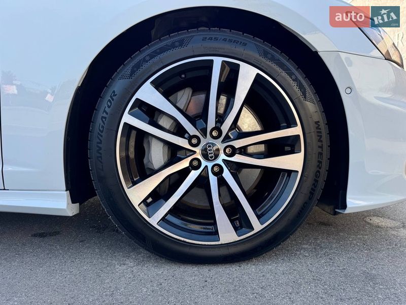 Седан Audi A6 2021 в Києві