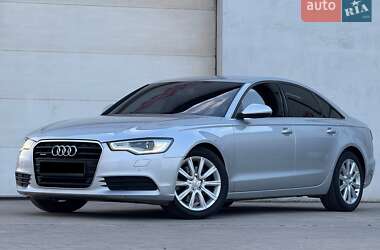 Седан Audi A6 2011 в Сарнах
