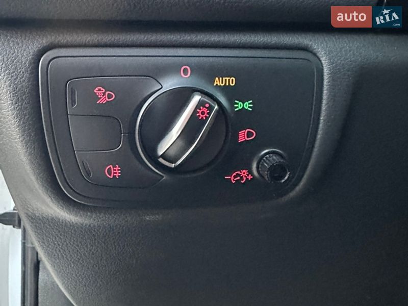Седан Audi A6 2015 в Львові