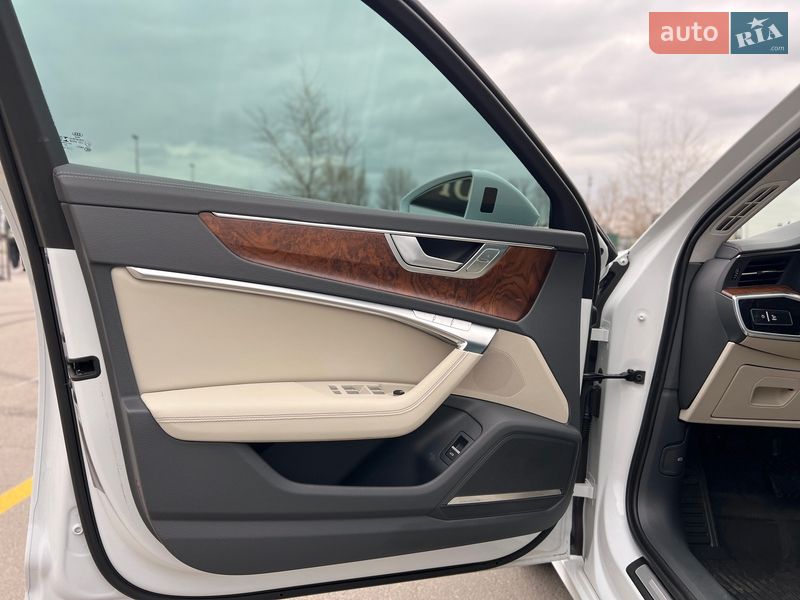 Седан Audi A6 2021 в Киеве