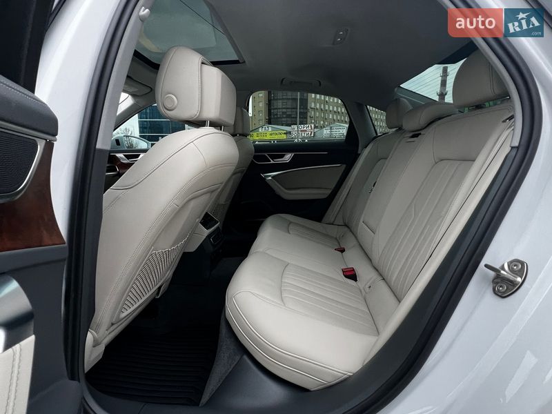 Седан Audi A6 2021 в Киеве