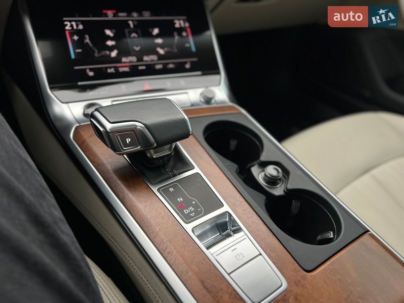 Седан Audi A6 2021 в Киеве