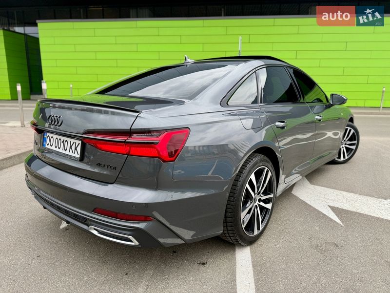 Седан Audi A6 2022 в Киеве