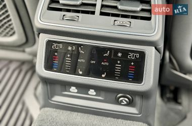 Седан Audi A6 2022 в Киеве
