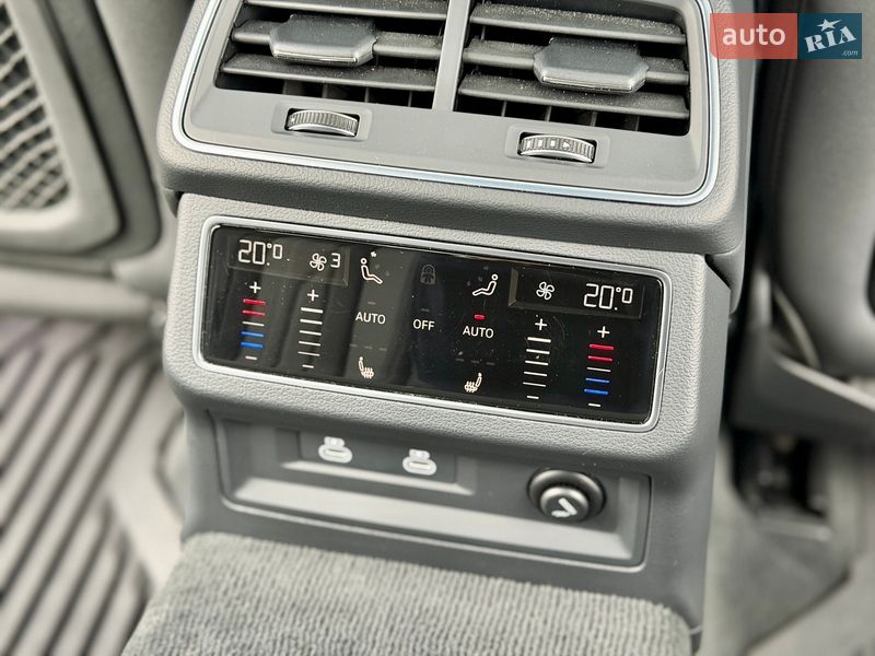 Седан Audi A6 2022 в Киеве