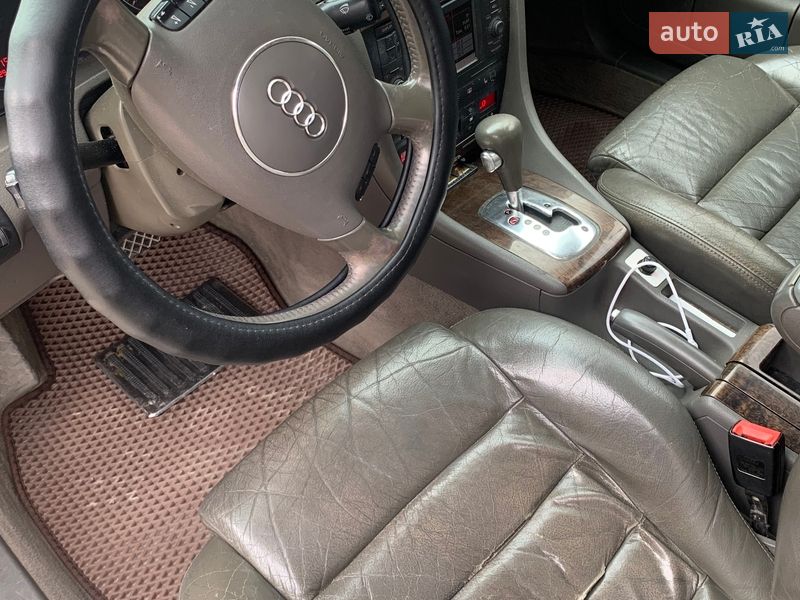 Седан Audi A6 2003 в Подволочиске