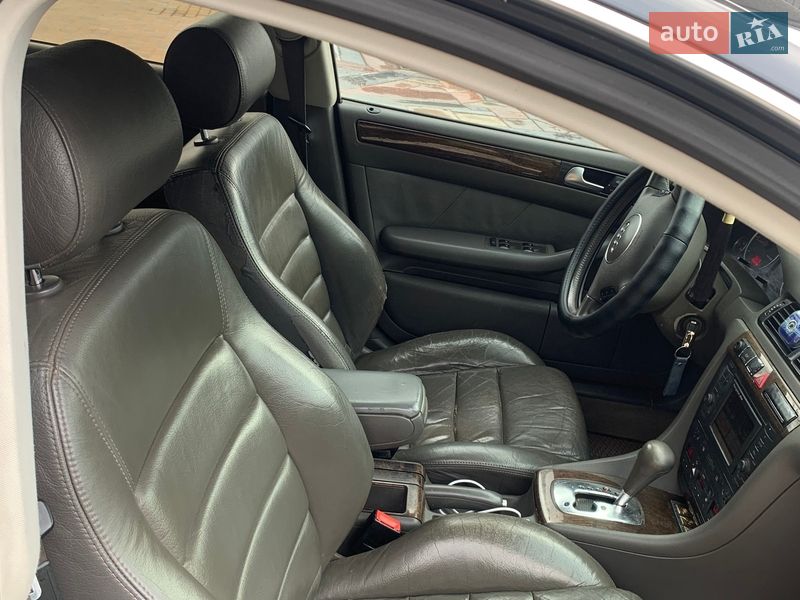 Седан Audi A6 2003 в Подволочиске