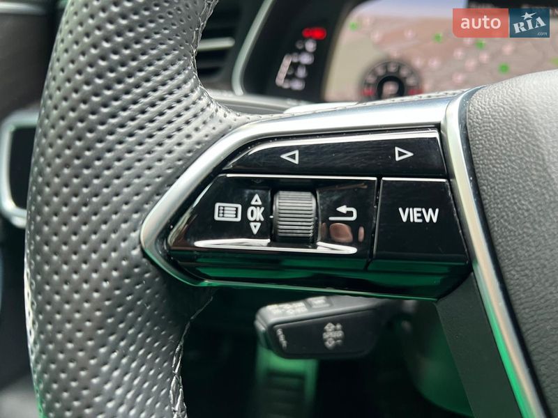 Седан Audi A6 2021 в Львове