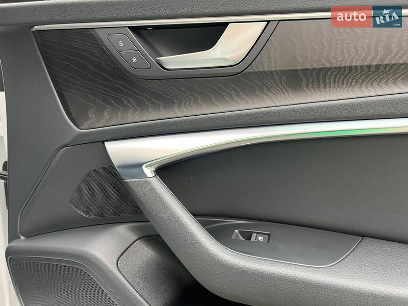 Седан Audi A6 2021 в Львове