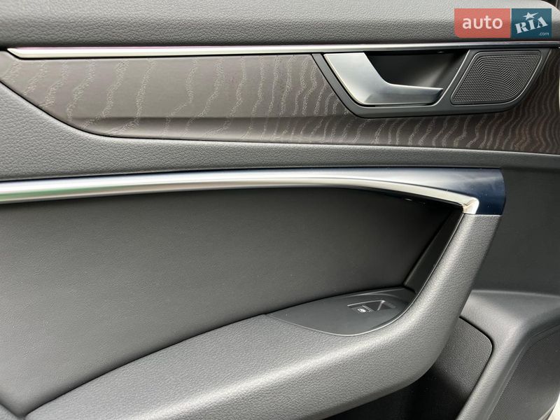 Седан Audi A6 2021 в Львове