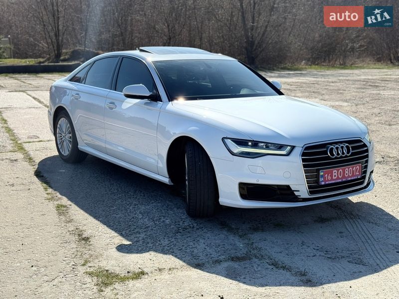 Седан Audi A6 2016 в Краснограді