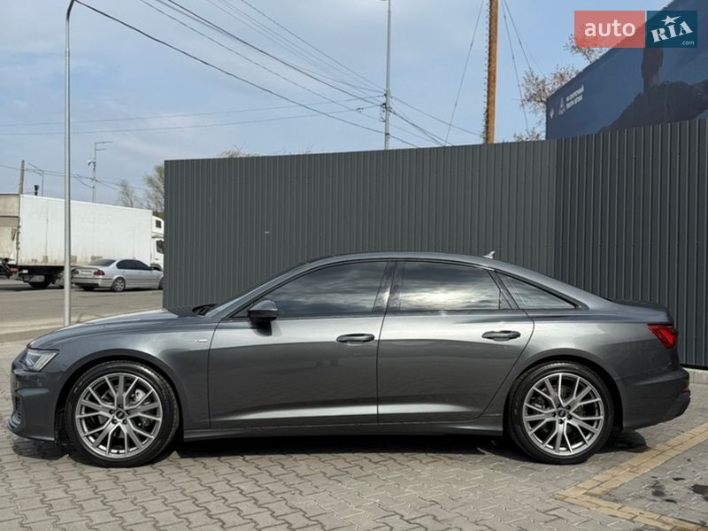 Седан Audi A6 2021 в Киеве