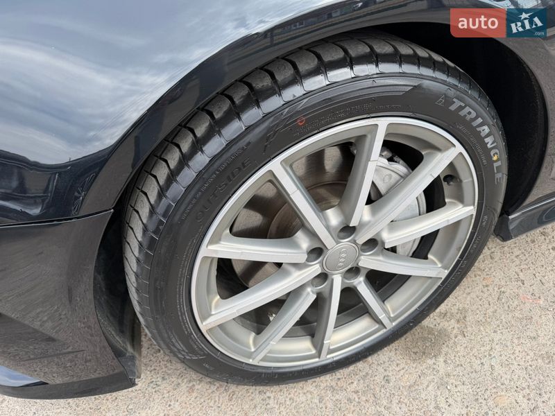 Седан Audi A6 2016 в Киеве