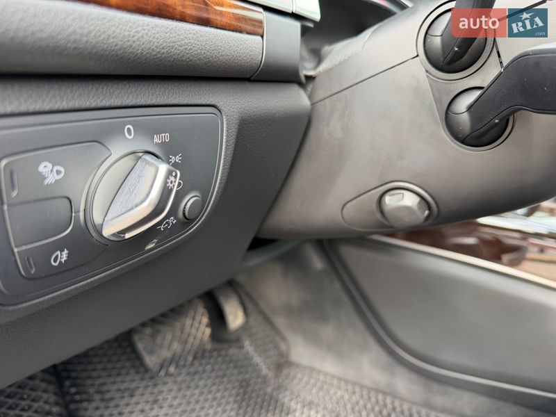 Седан Audi A6 2016 в Киеве