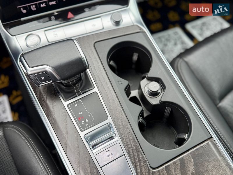 Седан Audi A6 2019 в Одессе