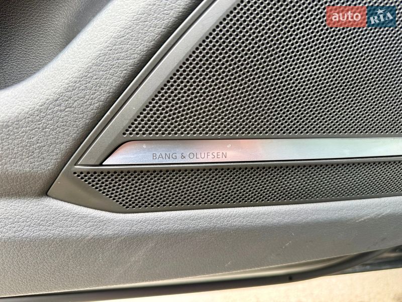 Седан Audi A6 2019 в Одессе
