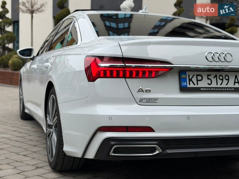 Седан Audi A6 2018 в Киеве