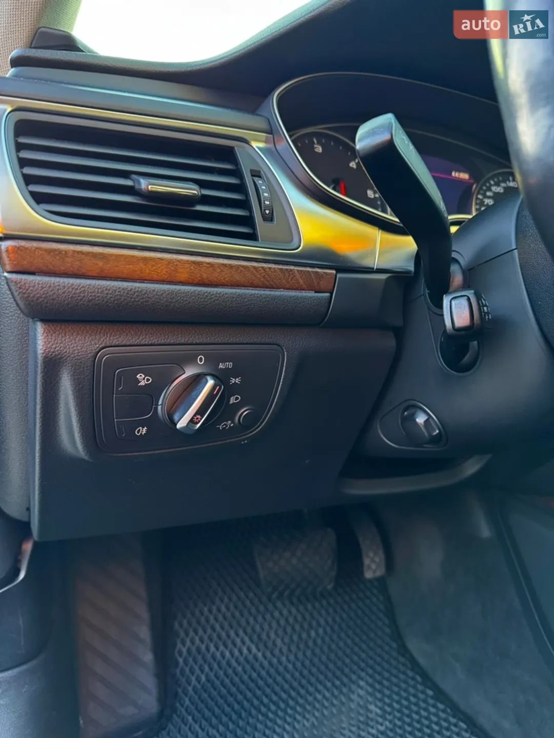2011 Audi A6 - мініатюра 19