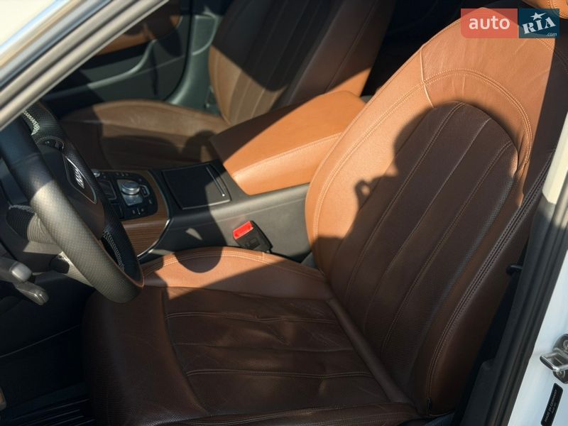 Седан Audi A6 2015 в Львові