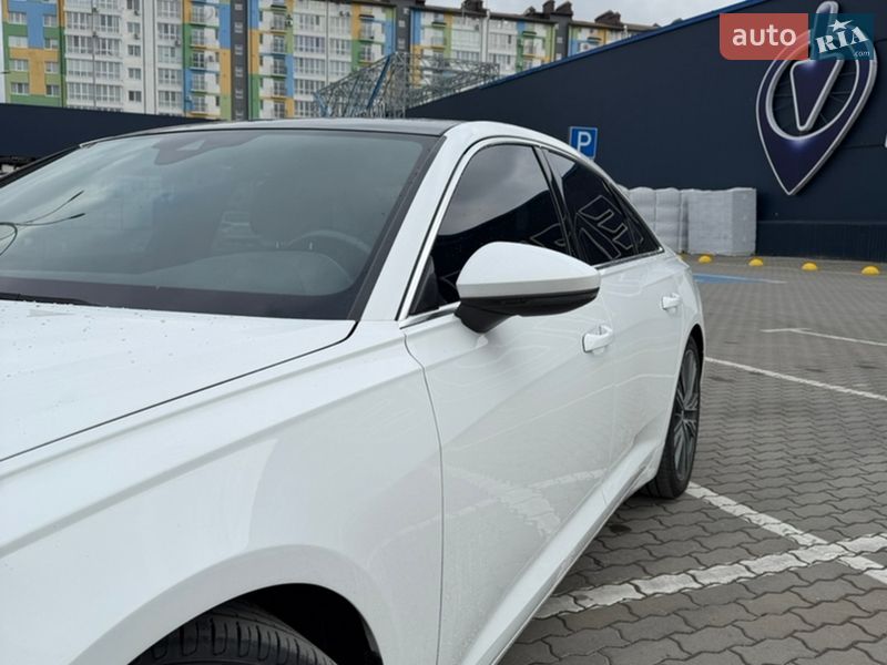 Седан Audi A6 2020 в Ивано-Франковске