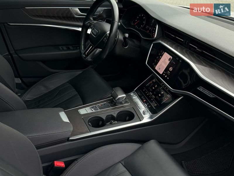 Седан Audi A6 2020 в Ивано-Франковске