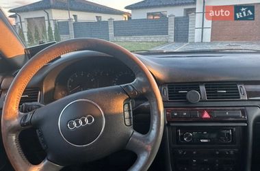 Седан Audi A6 2001 в Вараше