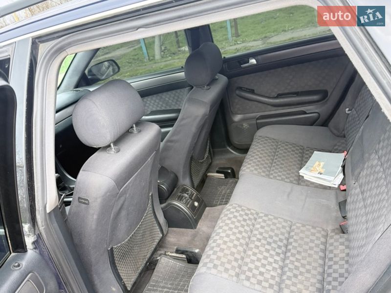 Универсал Audi A6 1999 в Софиевке