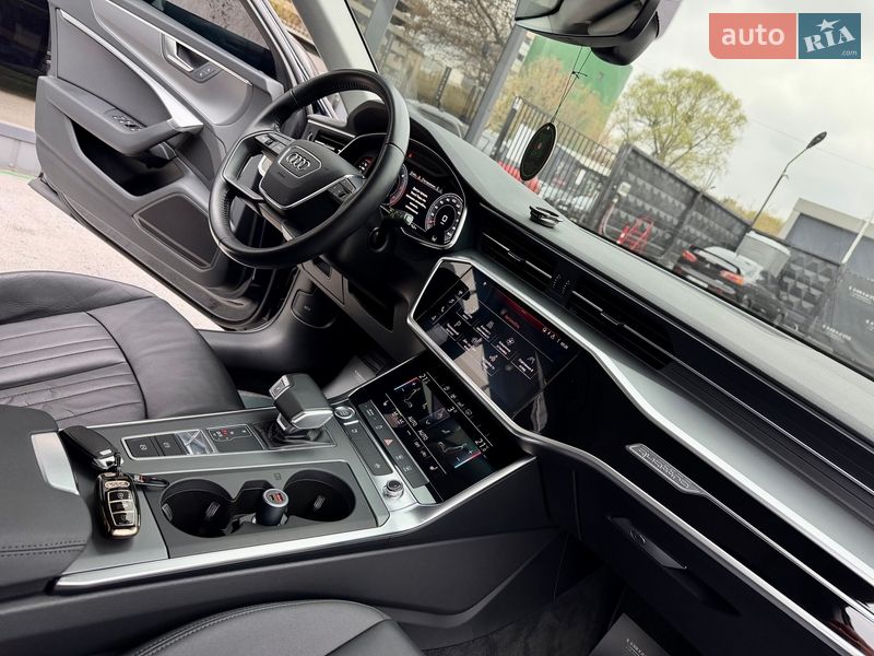 Универсал Audi A6 2019 в Киеве
